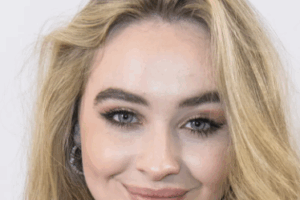 Sabrina Carpenter Plastic Surgery: What You Need to Know